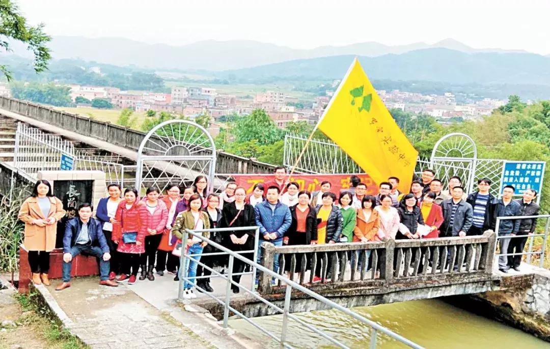 罗定实验中学,春风化雨育桃李硕果飘香谱华章