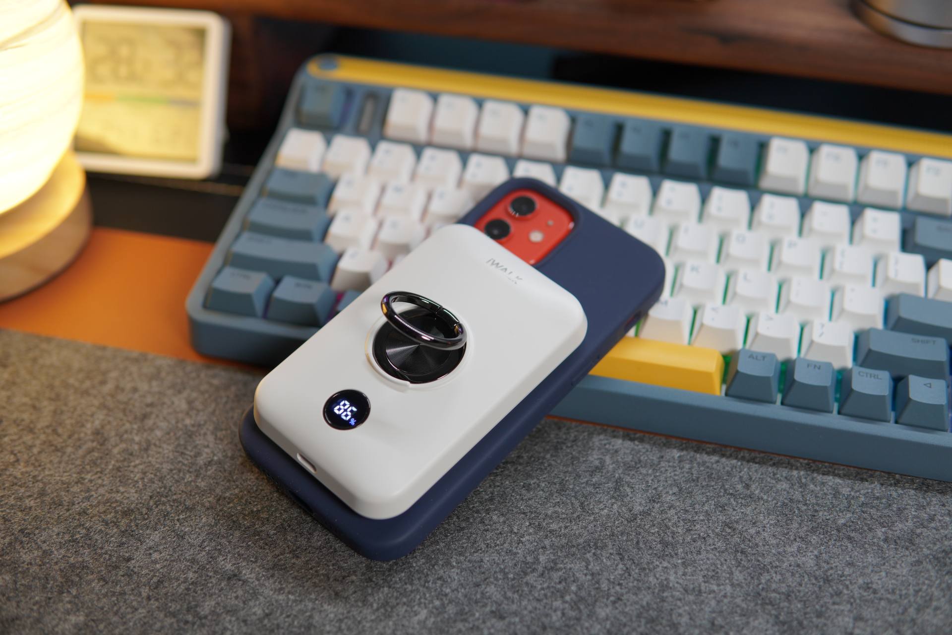 iphone12智能背夹电池壳,iphone12背夹充电宝