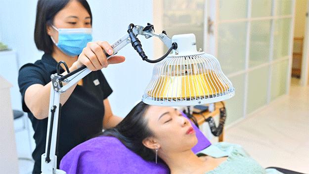 叹头部SPA！拒做人间“油”物，解锁防秃养发小妙招