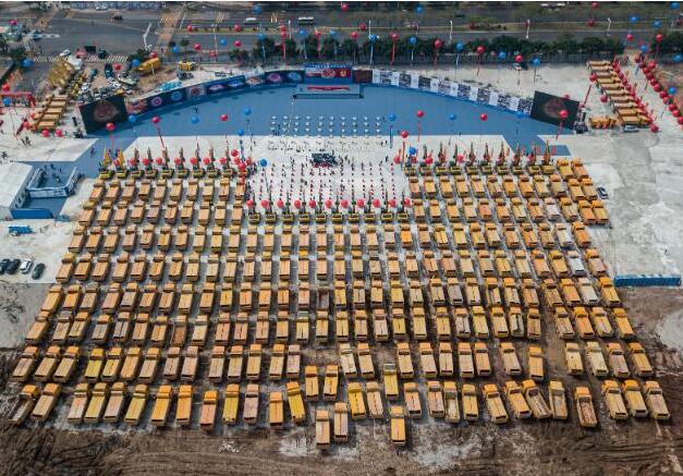 广州恒大足球场新设计方案,恒大足球场最新设计图