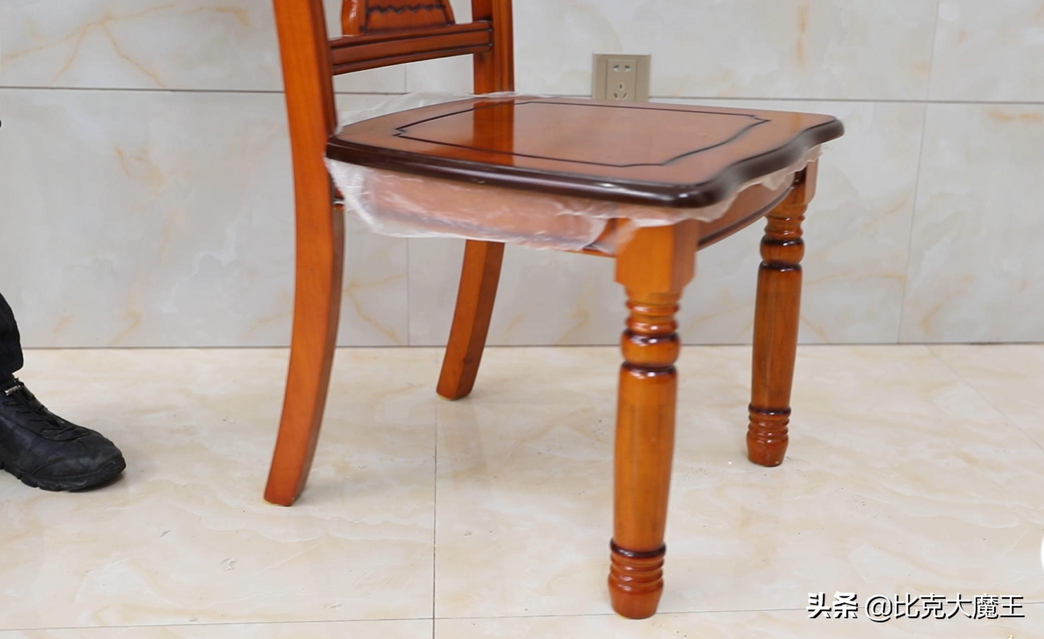 家用橡胶手套破损怎么补,橡胶手套破了有什么办法粘吗