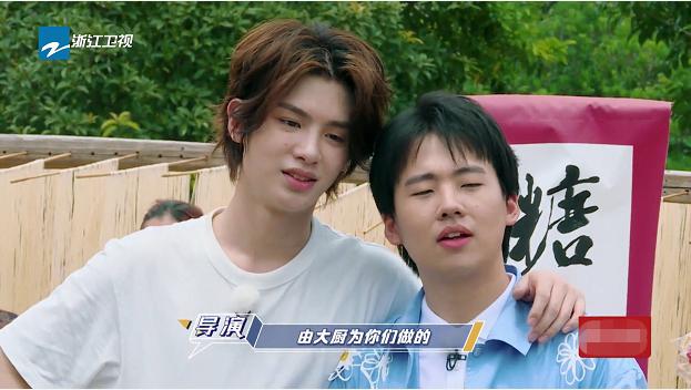 奔跑吧女嘉宾和杨颖同框,奔跑吧杨颖路人视角