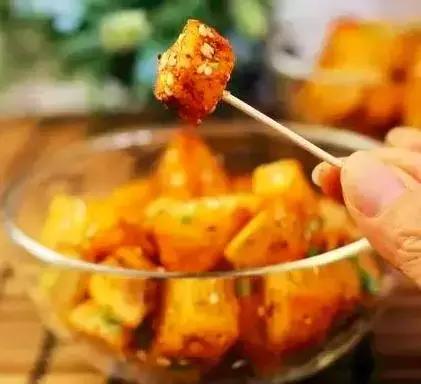 小成本创业做什么小吃,小本创业项目最火的小吃项目推荐