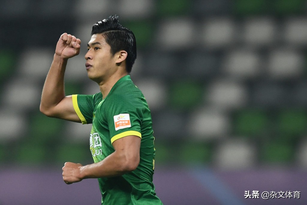 23岁新星国足,23岁成为职业足球运动员