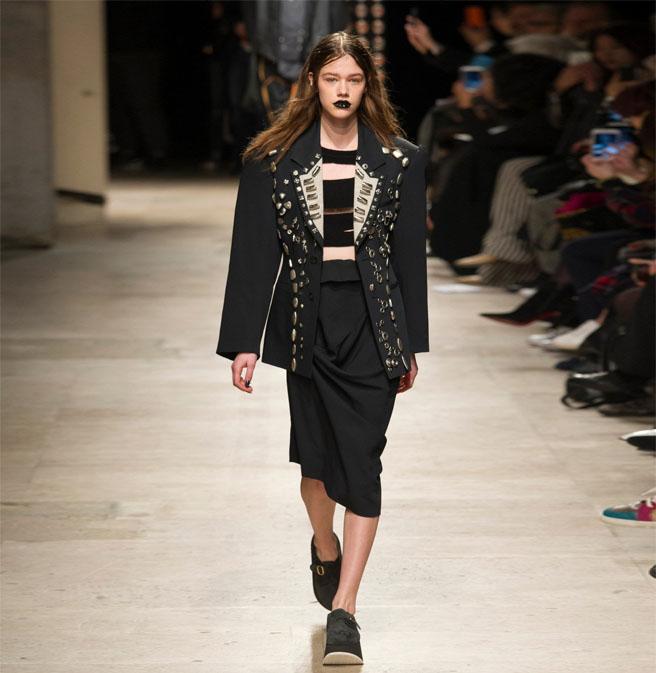 朋克风穿搭如何搭配裤子,淡淡朋克风穿搭