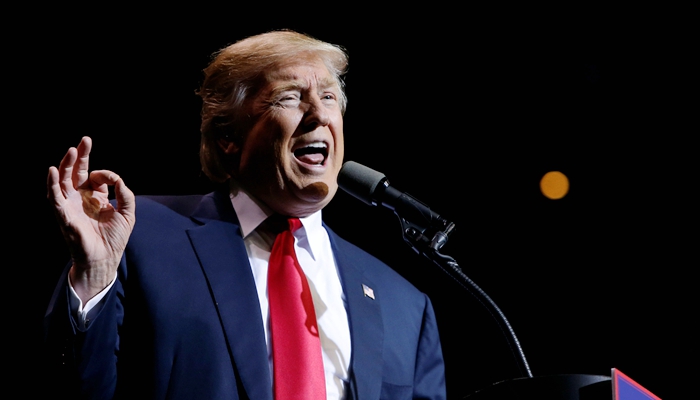 特朗普再也不看美国足球比赛了,那就专心发推特吧