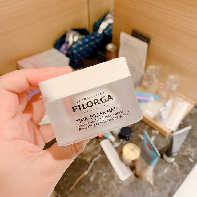 这几款面霜既保湿又抗衰老,推荐好用的4款面霜