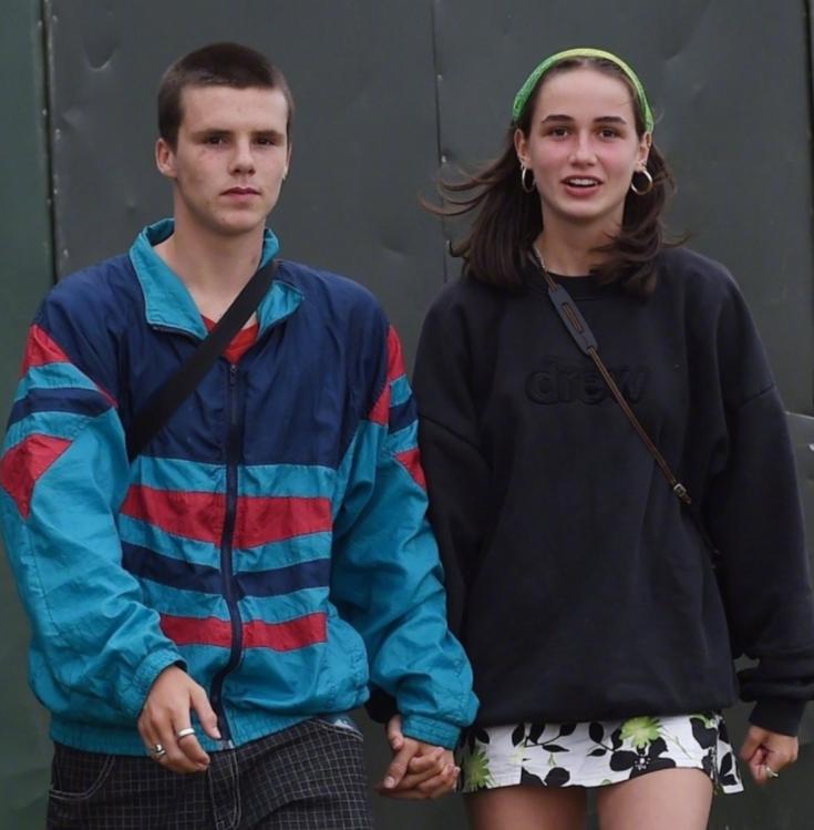 贝克汉姆的二儿子公布恋情,贝克汉姆小儿子近照