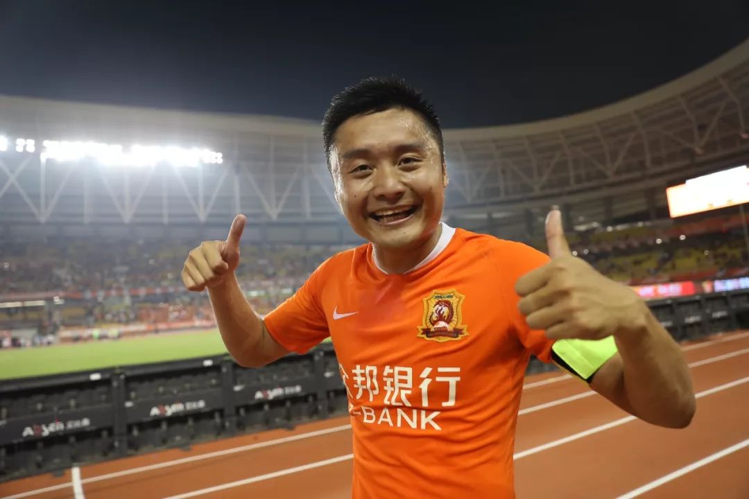 武汉卓尔最新集锦,武汉卓尔坐镇主场迎战江苏苏宁