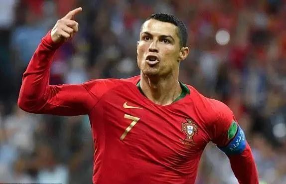 c罗的发型图片大全,fifa21c罗发型