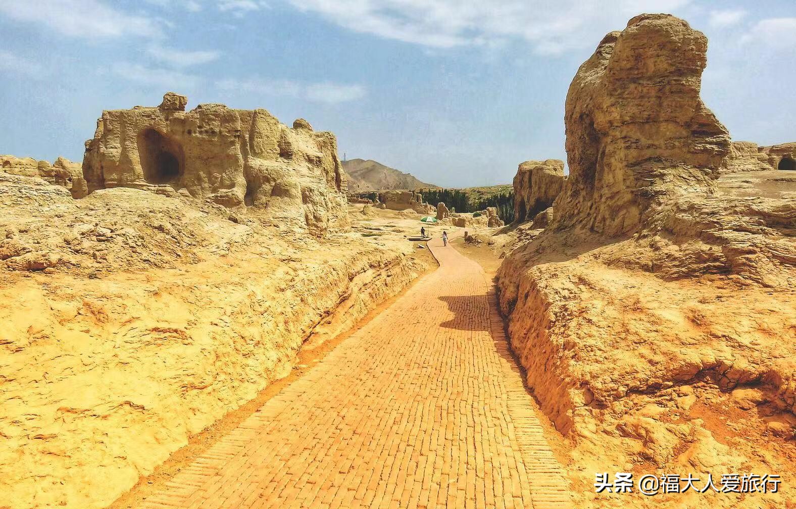 新疆哪里避暑必去吐鲁番,中国最低的地方吐鲁番盆地