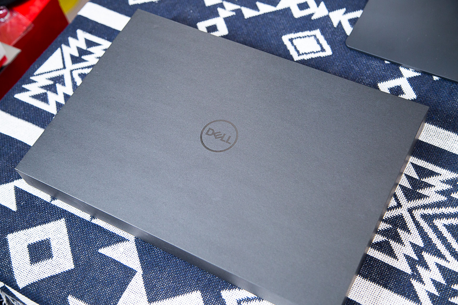 戴尔xps157590屏幕刷新率,dellxps159570测评