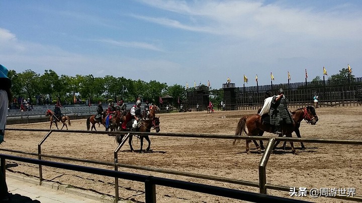 周游临沂天上王城景区,临沂天上王城索道价格