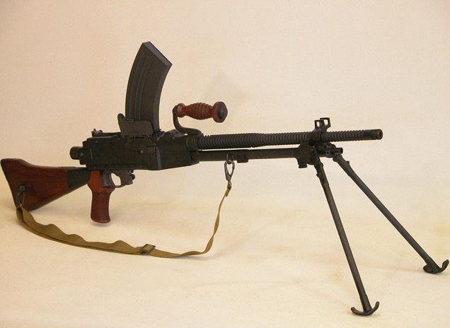 抗战道具大全,抗战剧哪些武器装备是真实