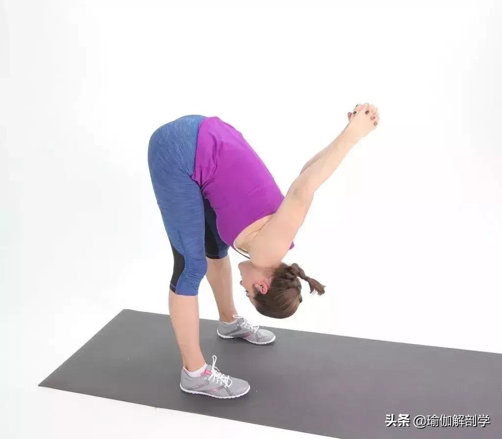 小腿粗壮穿裙子不好看？8个拉伸动作瘦小腿效果杠杠滴