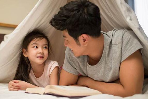 五岁女儿哭喊,五岁女儿哭喊妈妈回来