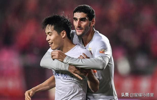 15分钟1射2传！中超最强U21出炉，蒿俊闵接班人让鲁能忘记韦世豪