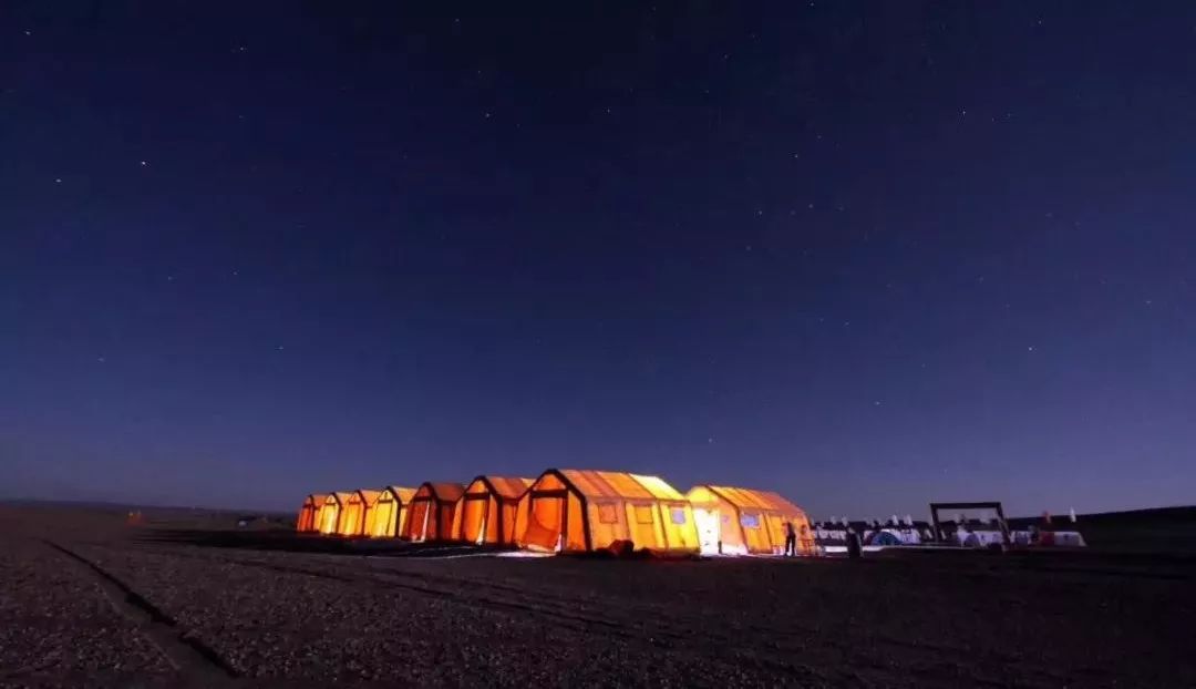 这是一份“大漠戈壁徒步指南——装备篇”，请您签收！