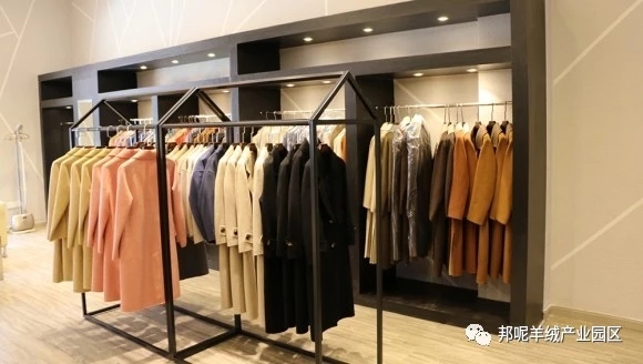 昆山巴城羊绒大衣大卖场怎样走,巴城双面羊绒大衣最好的批发市场