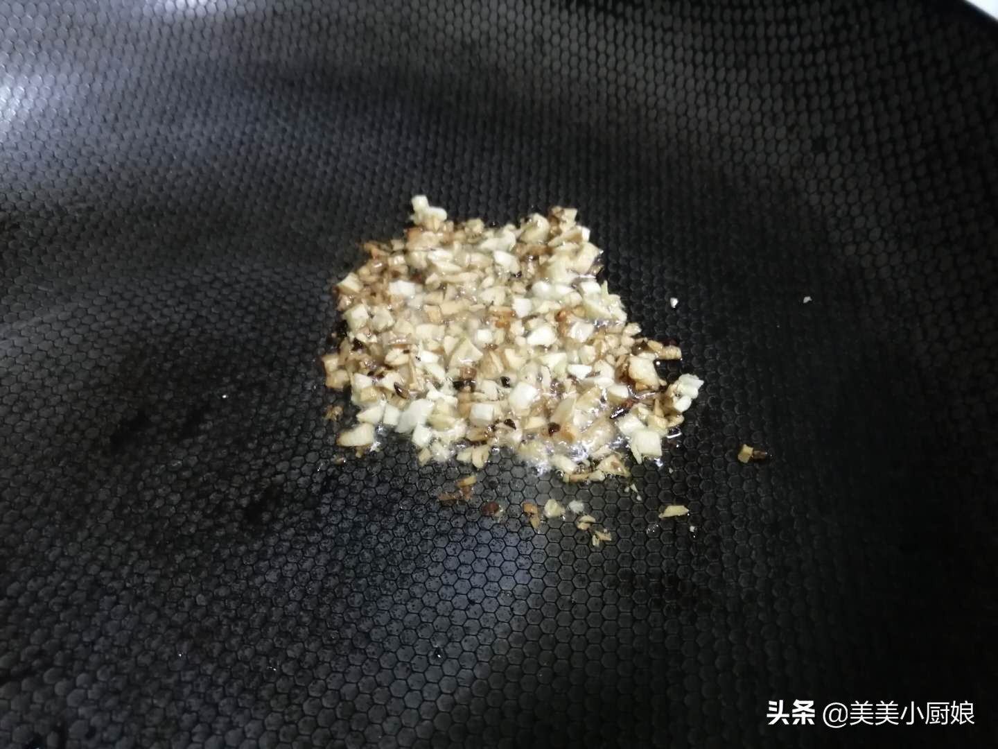 基围虾跟大龙虾一样的吃法,小朋友每周吃多少基围虾合适