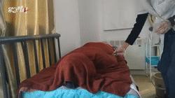 吓skr人！“火烤活人”可以治病？这种火疗很危险，小心玩火*焚自**！