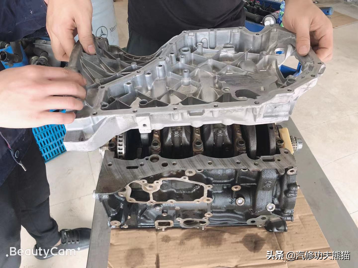 2013款奥迪a4l烧机油怎么解决,奥迪a4l突然全车无电是什么原因