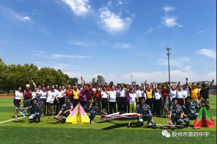 青岛胶州四中航空班咋样,胶州四中飞行员