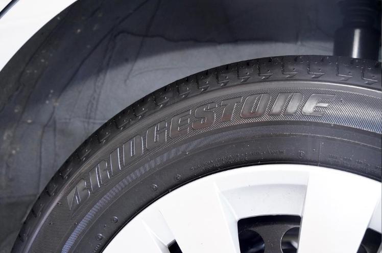 骊威2011款劲锐二手价格,骊威2010款劲锐版价格