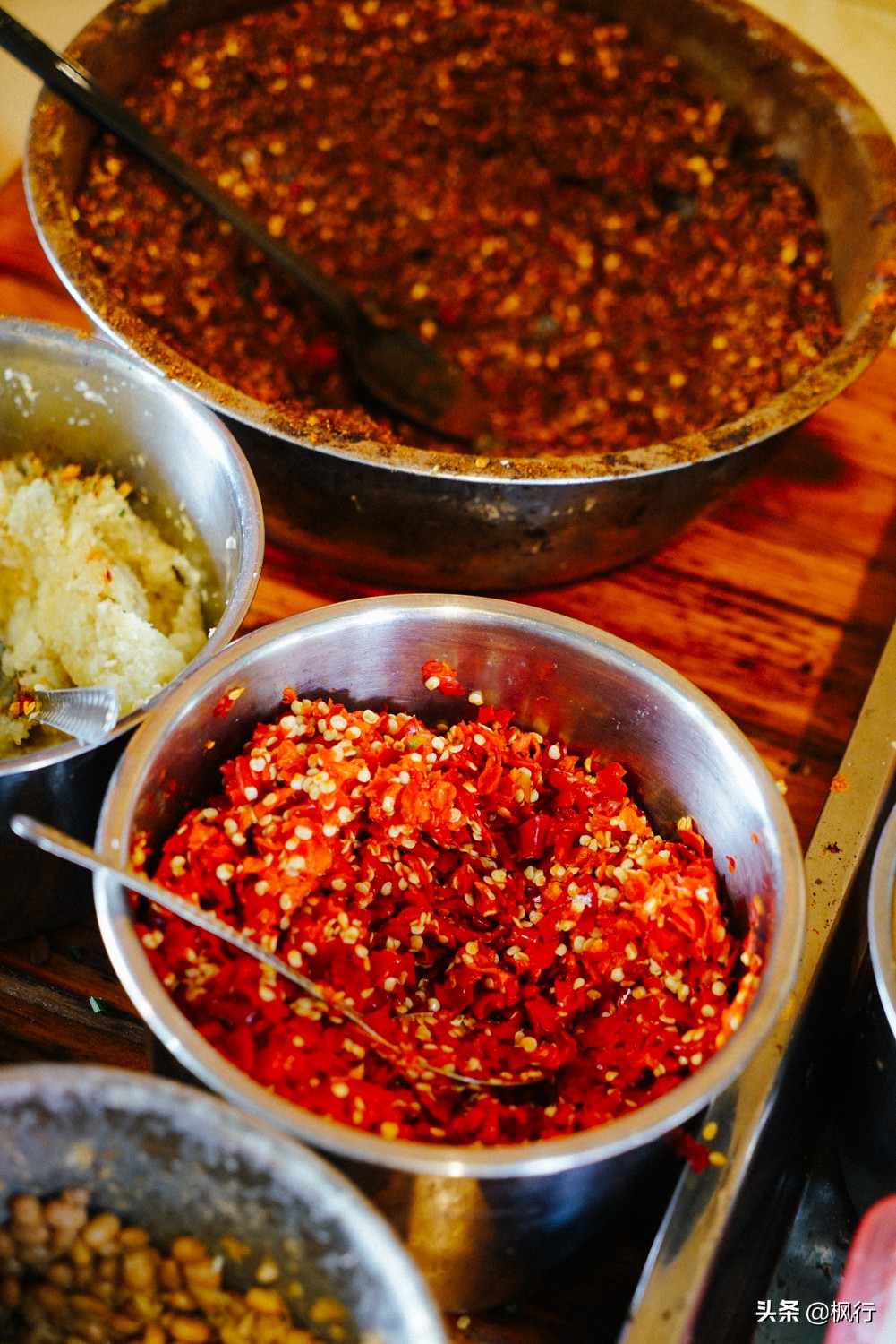 贵州荔波吃什么比较有特色,贵州旅游吃当地美食