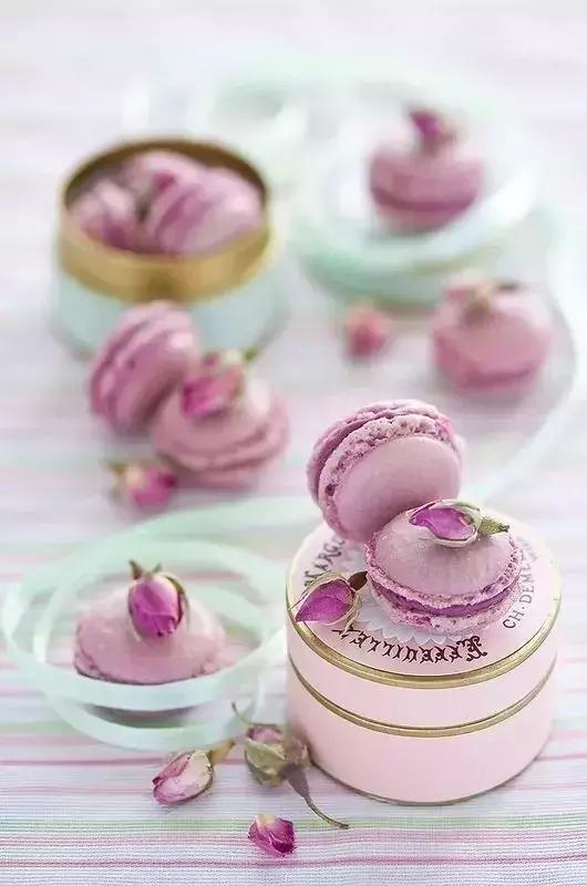 有颜色的马卡龙怎么做,如何做出简单的马卡龙