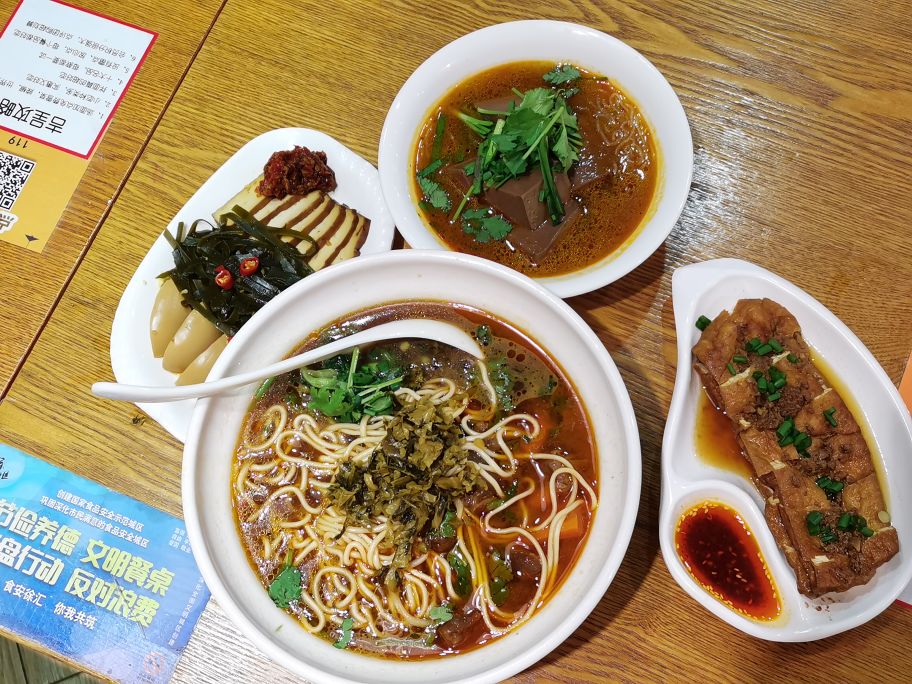 在上海吃到清真美食,在上海吃的饭还吃出眼泪