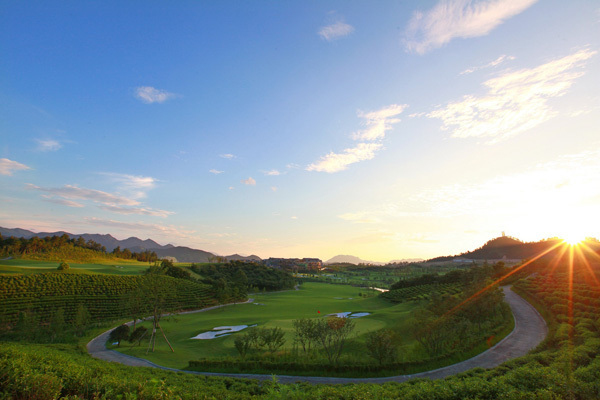 安吉凤凰国际房价,湖州市凤凰国际缓山