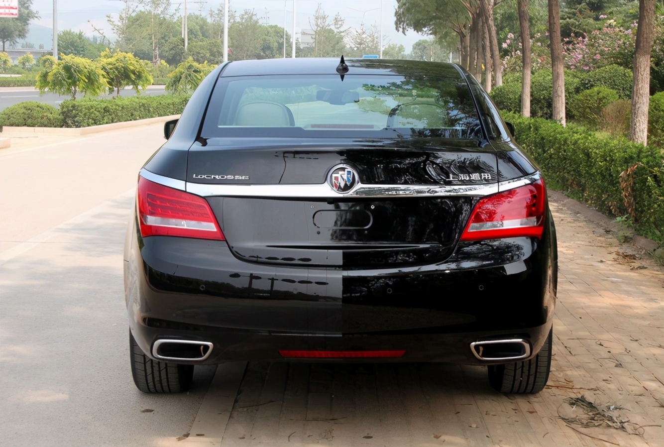 20秒告诉你别克有哪些车,别克君越前后对比图高清