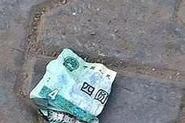 农民：没碰到是运气，碰到才是正常，农村咋就成了假货卸货场？