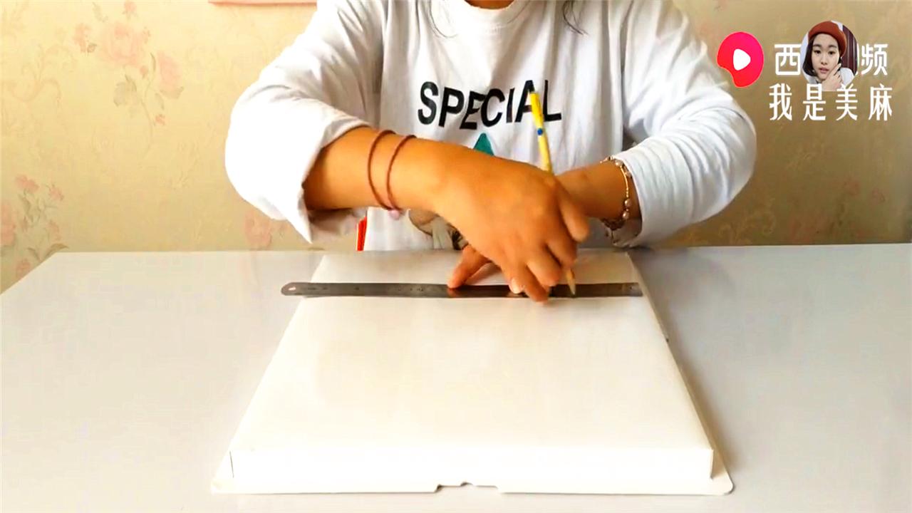 幼儿益智手工玩具制作塑料瓶,废物儿童益智玩具制作