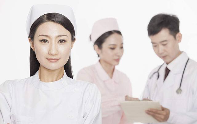 怀孕肚子上没妊娠纹要擦油吗,没有怀孕为什么肚子上有妊娠线