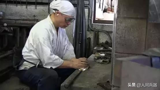 最正宗的日本刀,在仓库里找到一把日本武士刀