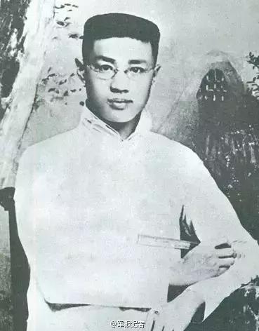 今天，缅怀“军神”*伯承刘**元帅