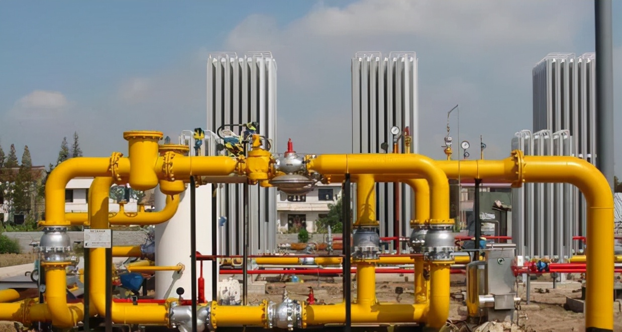 关于天然气的强势股,天然气供应过剩价格持续低迷