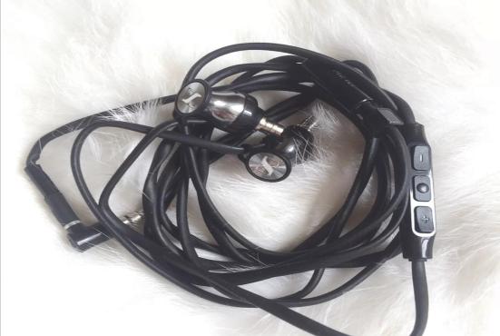 好物分享耳机耳塞式,好物分享耳机手机