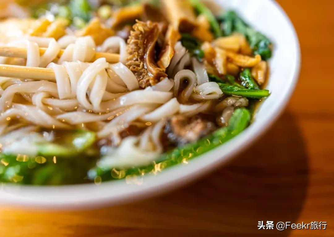 与越南隔河相望,与越南接壤城市旅游