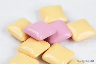 不小心吞掉口香糖会死吗,不小心把口香糖吞掉会怎样