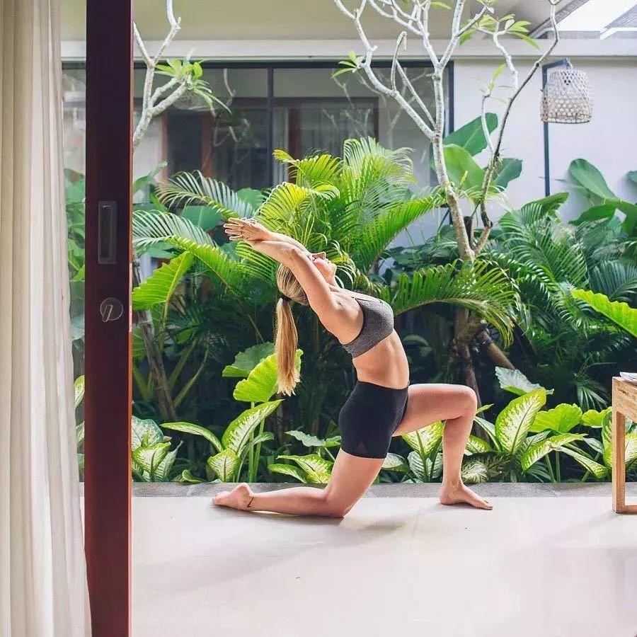 求实瑜伽视频课,求实瑜伽开肩