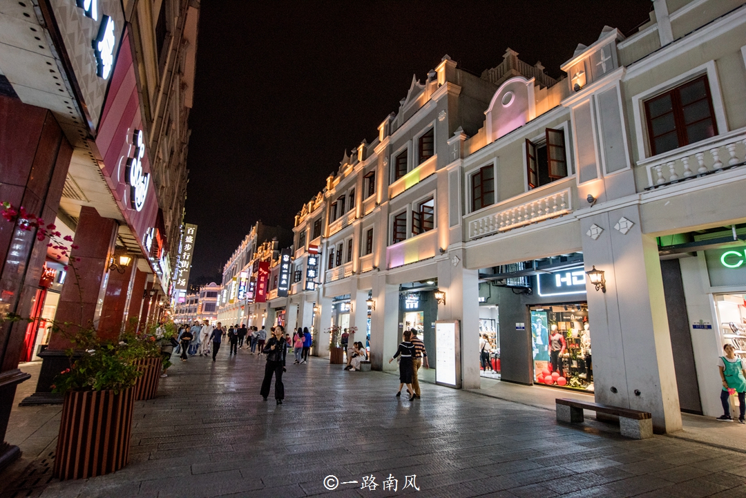 北回归线上的美丽城市,明明位于广西,当地人却说广东话