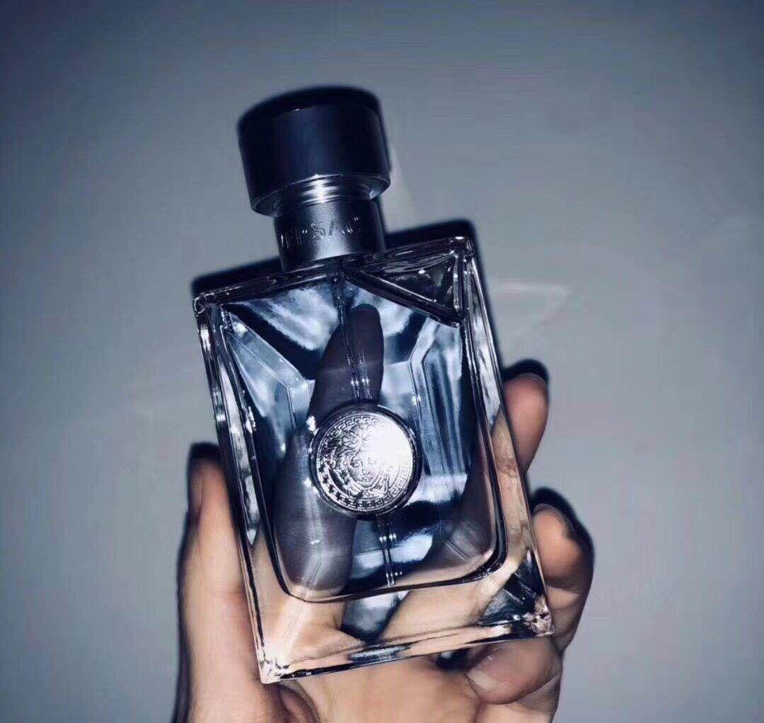 为什么男朋友身上有股好闻的味道,男朋友身上有股难闻的味道