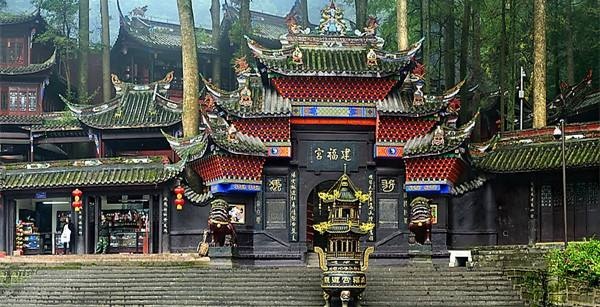 假期最适合四川旅游的地方,四川哪些地方比较适合出游