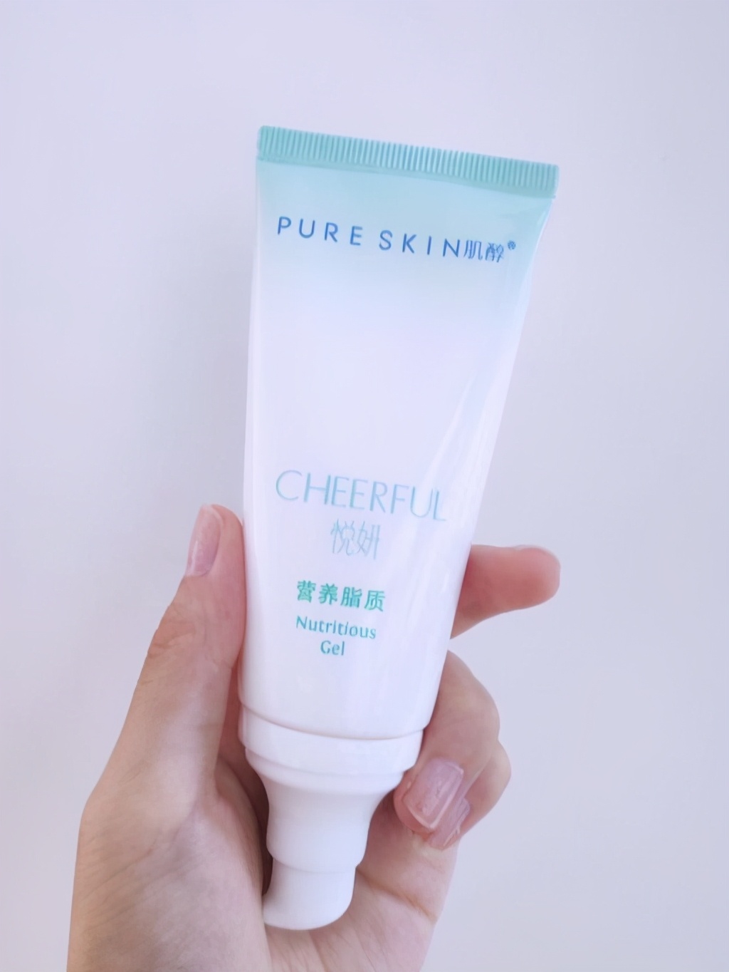 军训后脖子晒黑如何美白,学生军训脸被晒黑了怎么变白