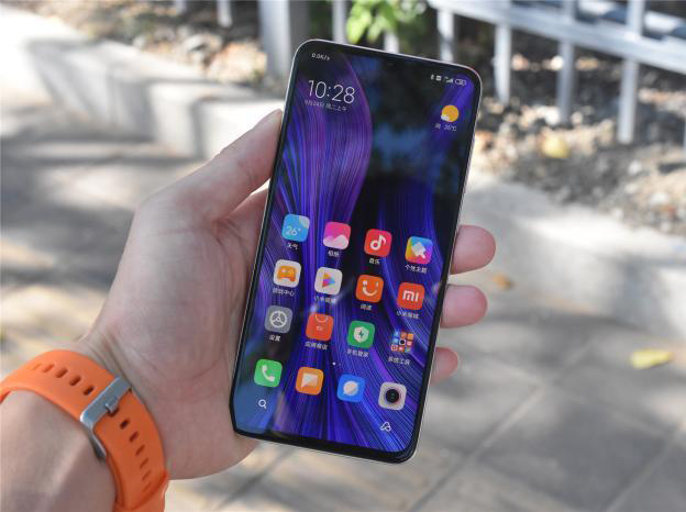 现阶段还值得换手机么,前半年有没有必要换手机