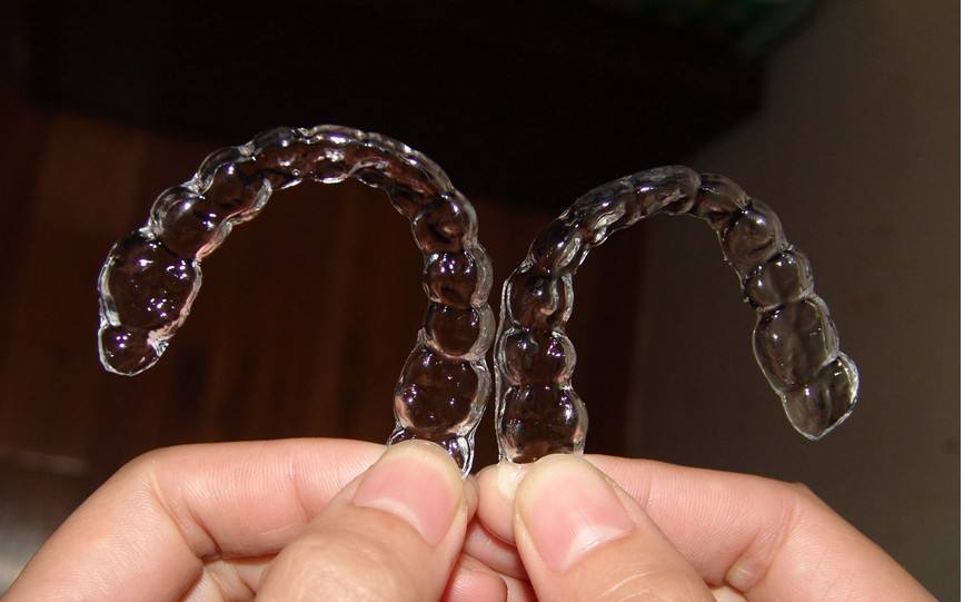 小伙相亲被弃，“大凸牙，我不要嫁给你”快三十，矫正还来得及？