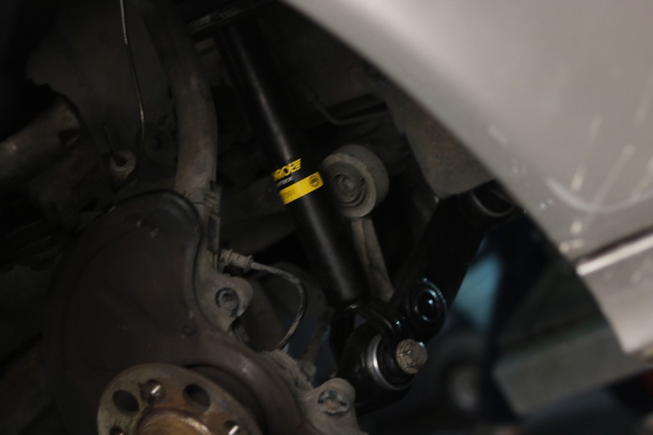 06年四眼奔驰e280多大排量,怪兽修车日记奔驰